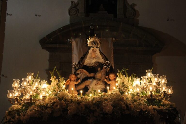 Oracion a la Virgen de las Angustias