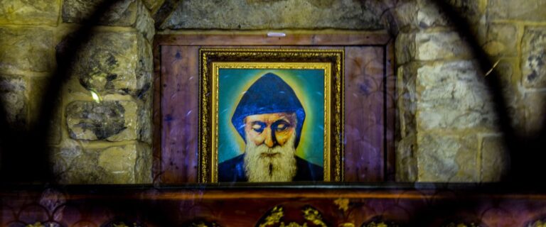 Oración cristiana a San Charbel